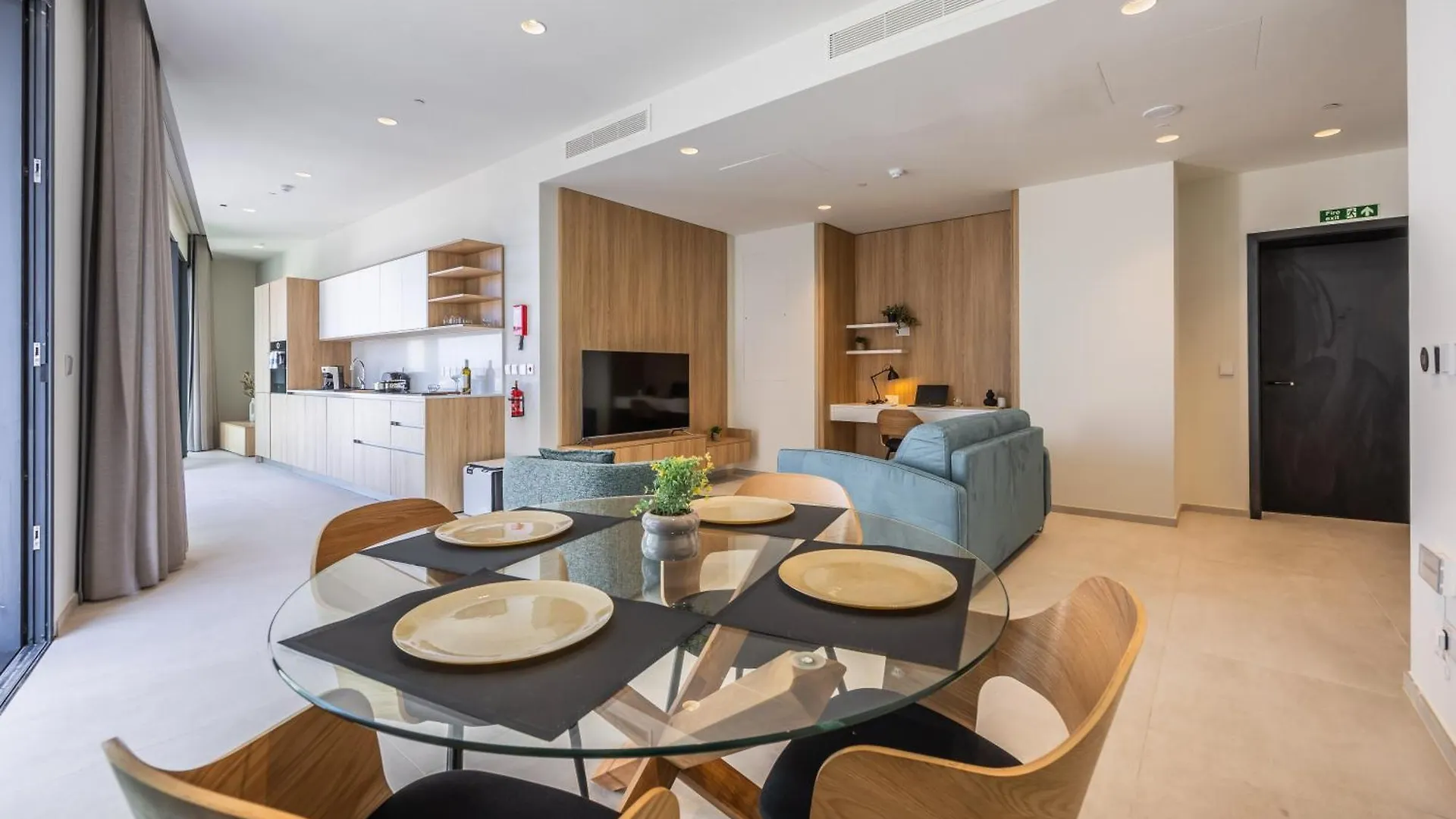 Cityscape Residence In Mercury Tower Saint Julian's